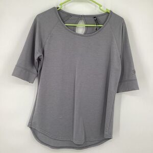 EUC‎ Ladies Kuhl Rhea 1/2 Sleeved Top